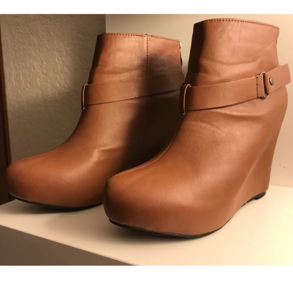 Guess booties